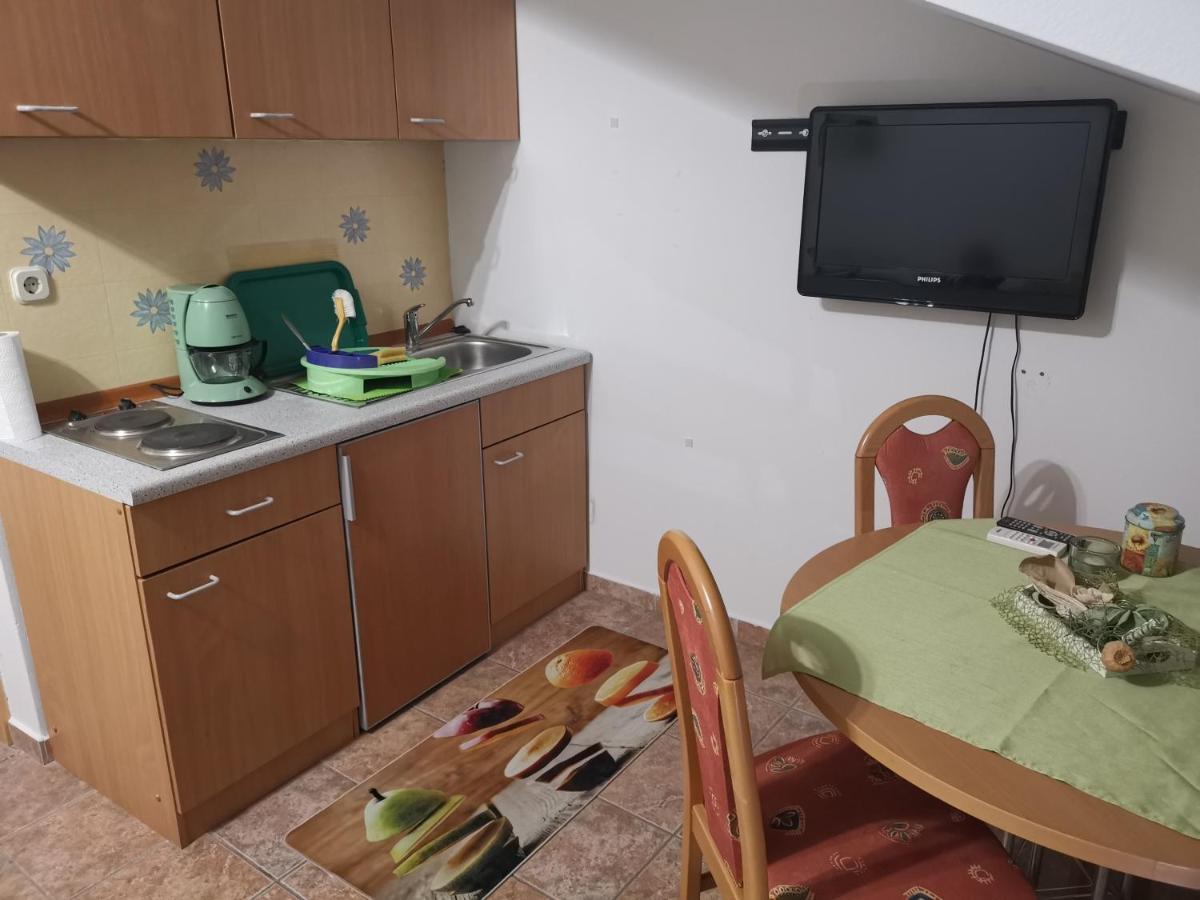 Meerzeit Apartman Pag Town